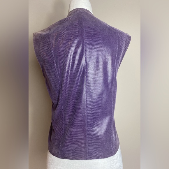 CHANEL Lilac Lizard Embossed Goat Skin Top - Picture 5 of 10